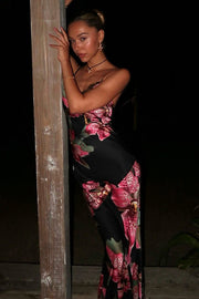V-Neck Sleeveless Fitted Printed Maxi Maxi Dress