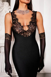 Lace V-Neck Sleeveless Patchwork Fitted Maxi Dress