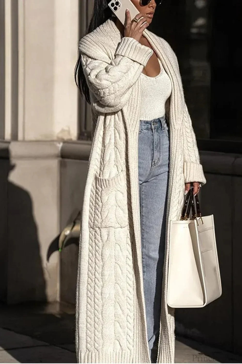 Knitted White Lapel Woolen Double Pocket Overcoat